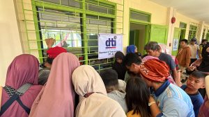 A total of 1,000 households from the five barangays of Tagoloan municipality availed of these services. (Photo: DCC/PIA-10)