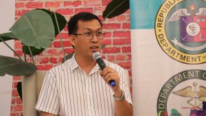 In Talakayan sa PIA: Konsultayo Series on Iwas Paputok Campaign 2024, Dr. Tristan Jediah V. Labitad, head of the non-communicable diseases cluster of DOH-CHDNM, shares they are on code white, which means all government hospitals and rural health units are on standby for any untoward health incidents related to firecrackers or fireworks injuries and even pertaining to heart disease and stroke. (Photo: ADD/PIA-10)