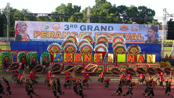 The 3rd Grand Perangat Festival lit up the Misamis Occidental Provincial Athletic Complex (MOPAC) Grounds in Oroquieta City with a vibrant display of street dancing and dance showdowns. (Photo courtesy of PGMO)
