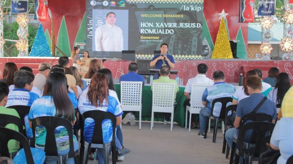 Camiguin local officials and regional line agency heads lead the launch of the Localized and Accessible Knowledge for Inclusive Progress (LAKIP) program during the 57th Camiguin Day celebration on January 7 at the Ugmad Site. (Photo: RTP/PIA-10)